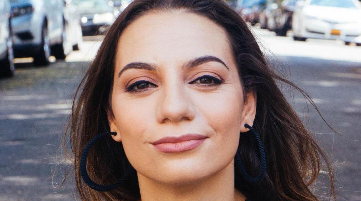 Liz Miele Liz Miele